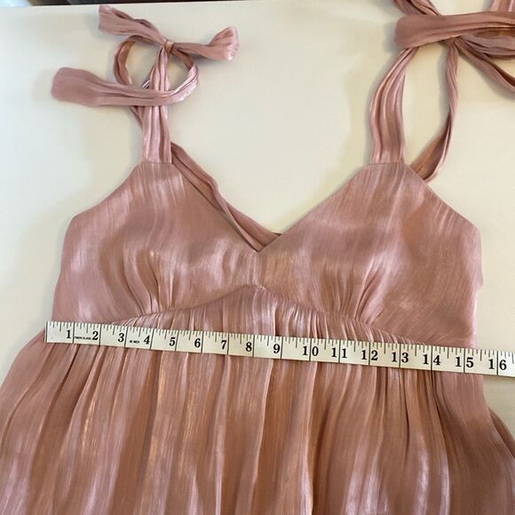 Lush Blush Pink Tie Strap Shimmer Tiered Midi Dress Size Medium - Picture 12 of 14